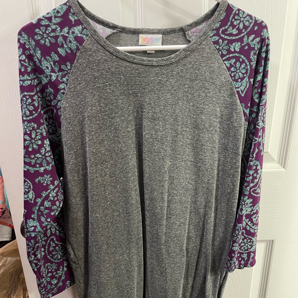 Lularoe randy baseball tee